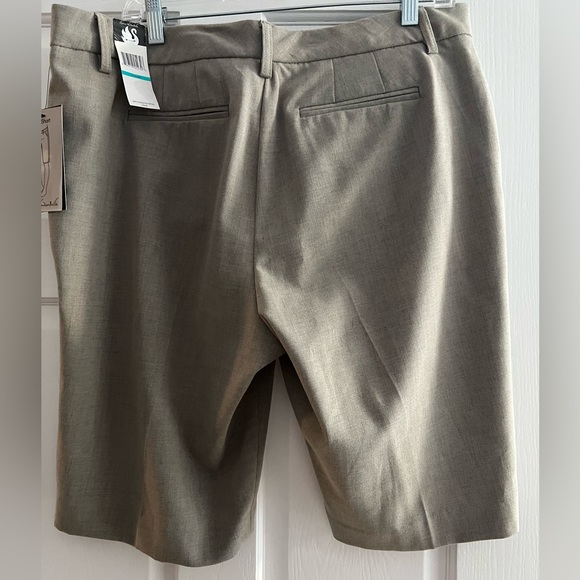 NWT Gloria Vanderbilt Women’s City Shorts size 16 - Picture 5 of 6